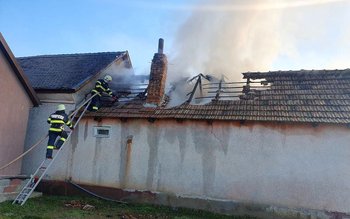 Casă din Șendriceni în pericol …