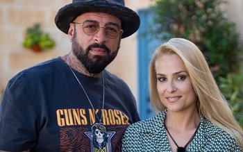 CRBL și Elena, soția lui, …