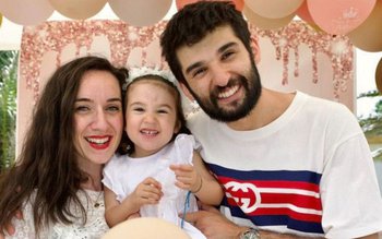 Mătușa din Cândești îl ia …