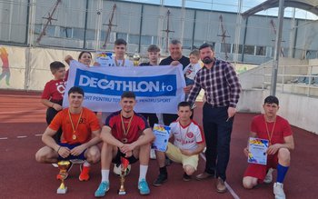 Orașul Săveni - Centru sportiv …