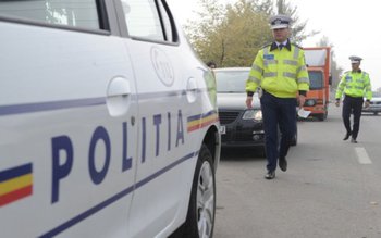 La semnalul poliției a oprit …
