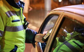 Botoșănean depistat la volan sub …