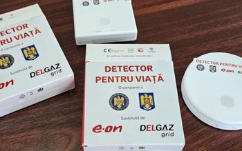 500 de detectoare de fum …