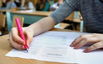 Peste 500.000 de elevi vor …