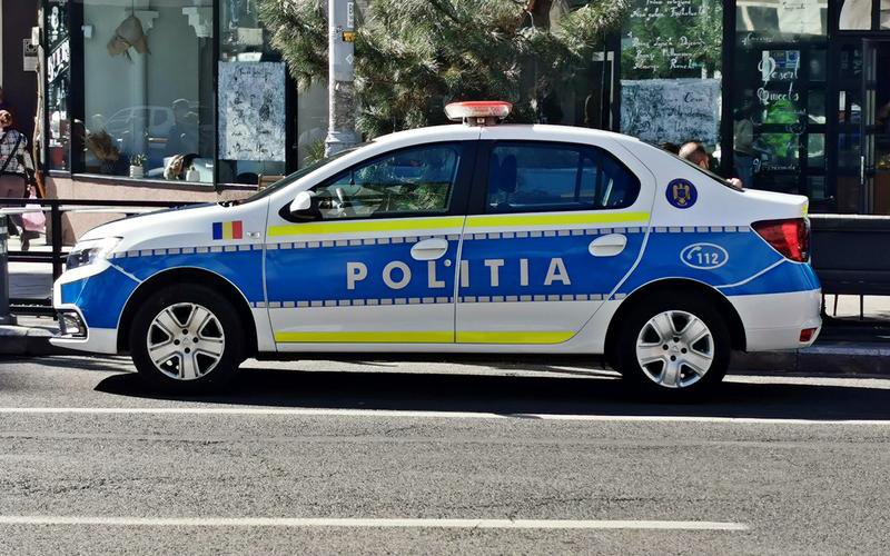 Conducător auto cu o alcoolemie uriașă, scos din trafic de polițiști