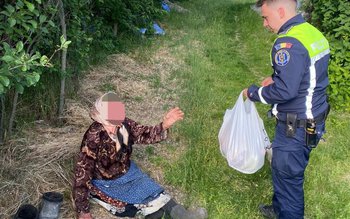 Gest de omenie făcut de …