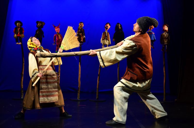 Spectacolul „Vasilache și Mărioara” în această săptămână la Teatrul „Vasilache” Botoșani