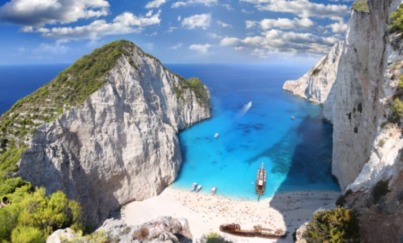 Noile reguli pentru românii care merg în Grecia. Ce schimbări s-au anunțat la graniță