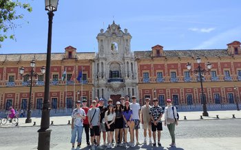 Tineri laurieni specializați în IT …