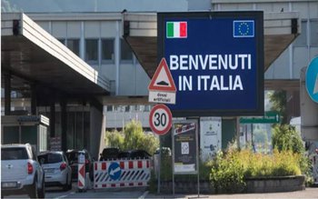 Turiștii care nu mai au …