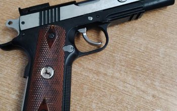 Dosar penal întocmit de polițiști …