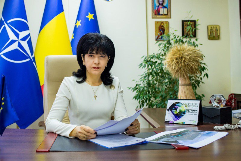 Candidații de la PSD și AUR au semnat Pactul pentru continuitatea proiectelor cu finanțare europeană. Candidatul PNL a refuzat public să-l semneze