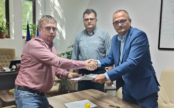 Constructor desemnat pentru stabilizarea digului …