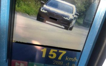 Nu a oprit la semnalele …