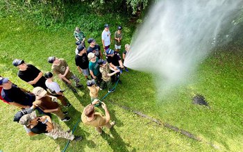 Pompierii botoșăneni alături de copiii …