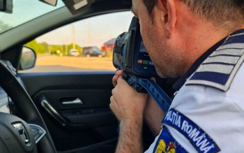Peste 30 de șoferi surprinși …
