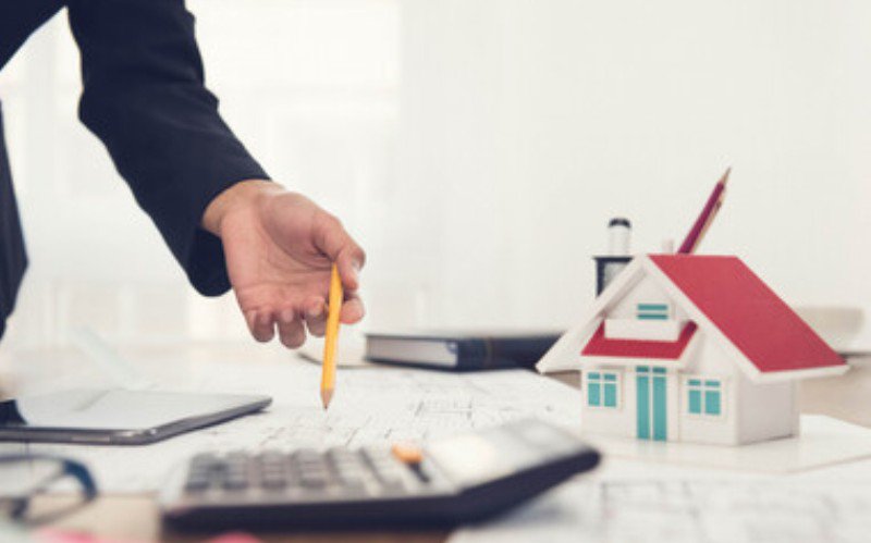 Obligație nouă în România. Decizie pentru proprietarii de teren sau locuințe. Vor plăti banii