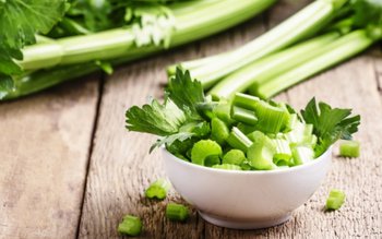 Dieta cu țelină ajută la …