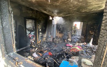 Casă făcută scrum din cauza …