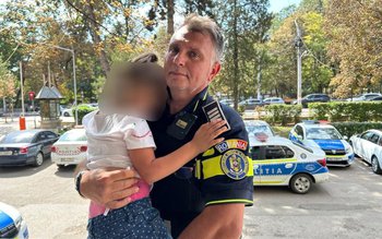 Fetiță de 5 ani pierdută …