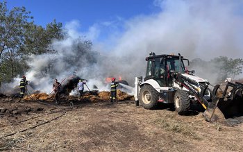 Furaje incendiate de un fumător …