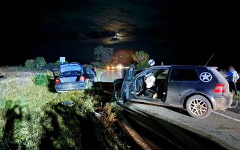 Trei persoane, printre care și …