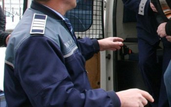 Tânăr reținut pentru tâlhărie calificată …