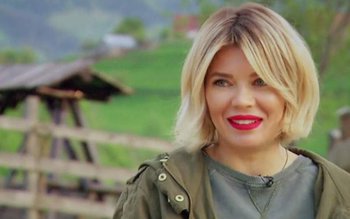 Ce salariu are Gina Pistol …