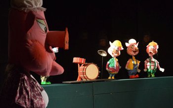 Cei trei purceluși din nou …