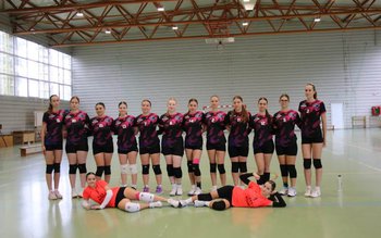 Început fulminant pentru echipele de …