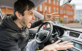 Șoferii agresivi vor putea fi …