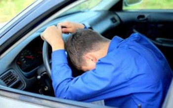 Beat criță la volan se …