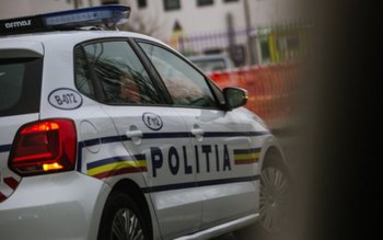 Un tânăr care se deplasa …