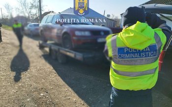 Rețea de braconieri piscicoli destructurată …