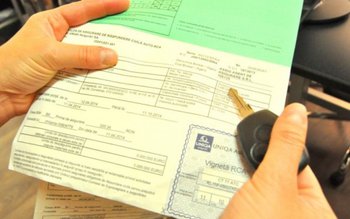 Șoferii români vor putea prezenta …