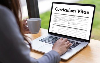 Locuri de muncă vacante și …