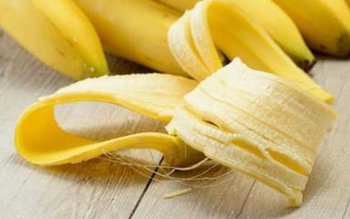 Coaja de banană te ajută …