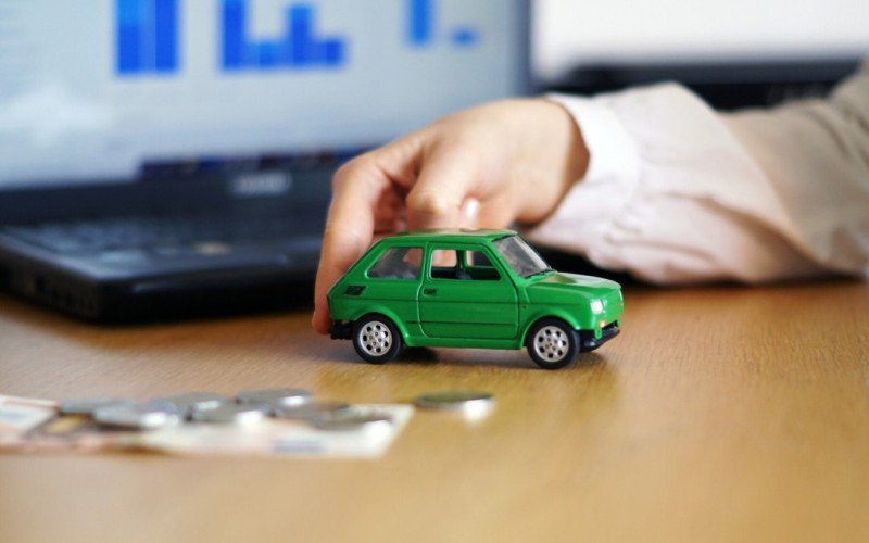 ANPC, recomandări pentru cumpărarea maşinilor second hand: Verificaţi dacă operatorul economic funcţionează legal