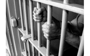 Bărbat reținut de polițiștii din …