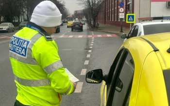 Amendă și suspendarea permisului de …