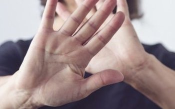 Bărbat reținut pentru încălcarea ordinului …