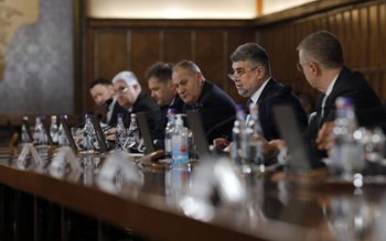 Guvernul reduce numărul secretarilor de …