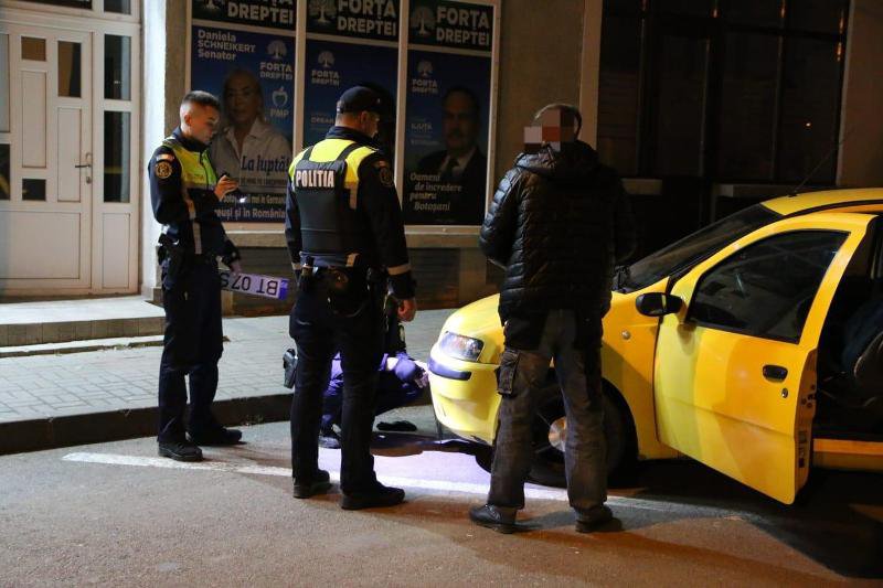 Bani confiscați, pernise reținute şi maşini lăsate fără plăcuţe de înmatriculare! Razie de amploare noaptea trecută în municipiul Botoșani - FOTO