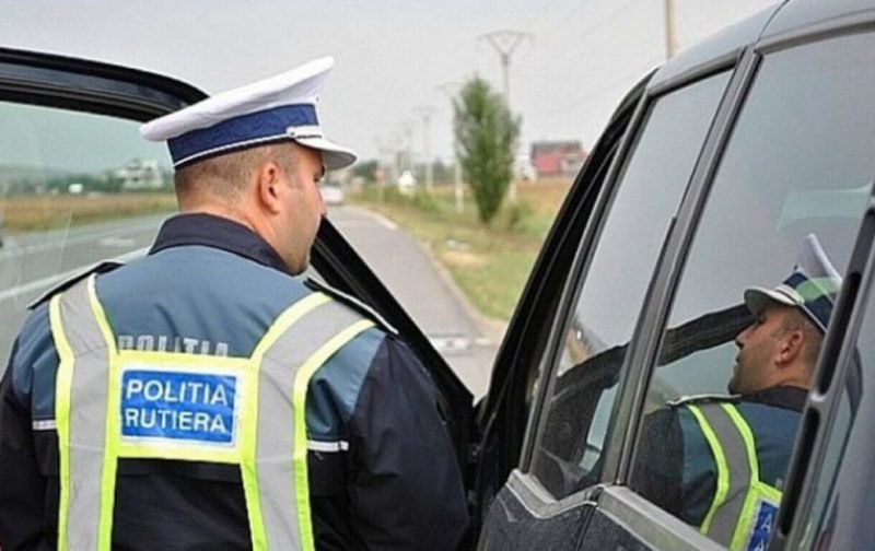 Dorohoian amendat pentru transport neautorizat de persoane