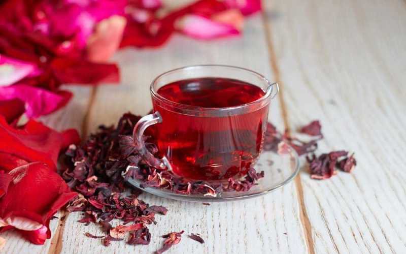 Află care sunt beneficiile ceaiului de hibiscus