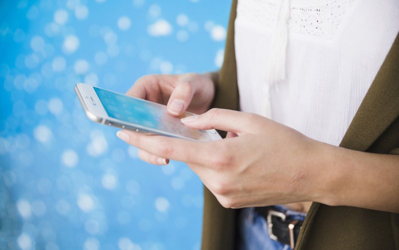 Avertisment pentru toți cei cu telefon mobil. Se golește contul bancar fără să afli nimic