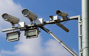 Șoferii recunoscuți de camere inteligente. …