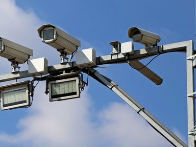 Șoferii recunoscuți de camere inteligente. …