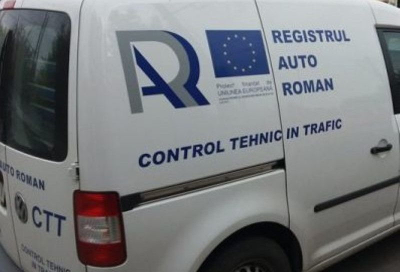 Polițiștii împreună cu cei de la RAR au depistat 18 mașini cu sisteme de evacuare neomologate și 5 ITP-uri expirate
