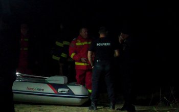 Bărbat rămas blocat pe o …